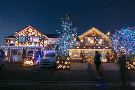 how to sync christmas lights to music - exploring the art of blending light and sound